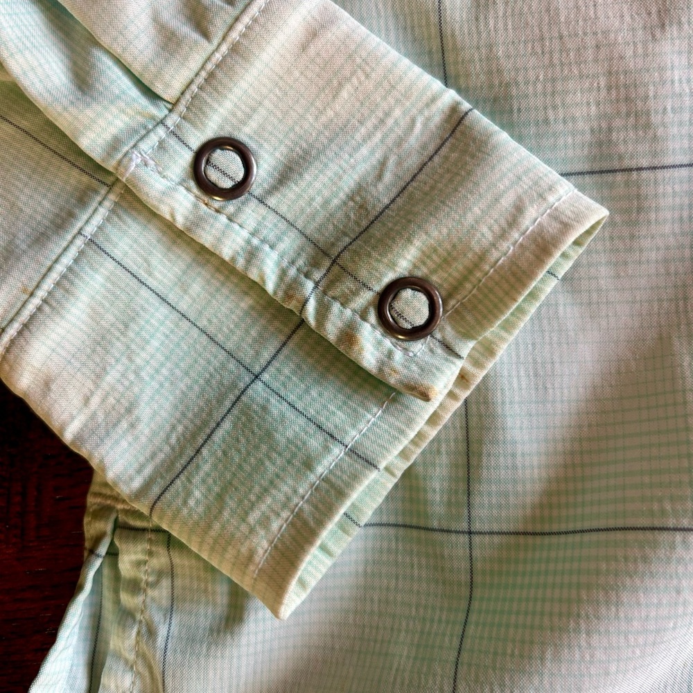 Athleta Performance Stretch Fabric Button-Up Shirt - image 4